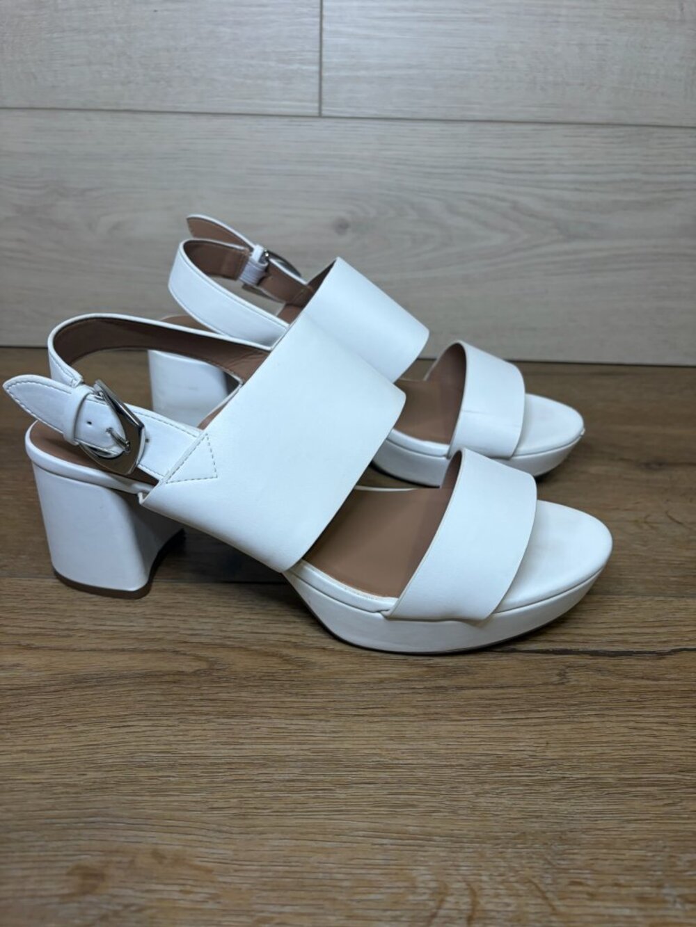 Aerosoles Camlia Platform Sandals Block Heel Ankle Strap White Size 9.5W